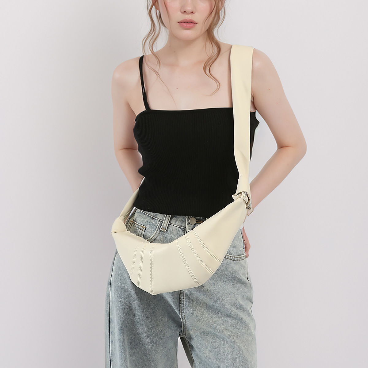 Women's Bags Niche High-end Texture Stitching French Fashion Dumpling Bag Soft Leather _voghion.com