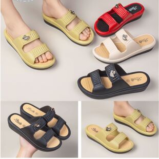 ������902�¿��ļ���׋�����Ь�и�Ů���⴩�r�оӼҷ����S���l