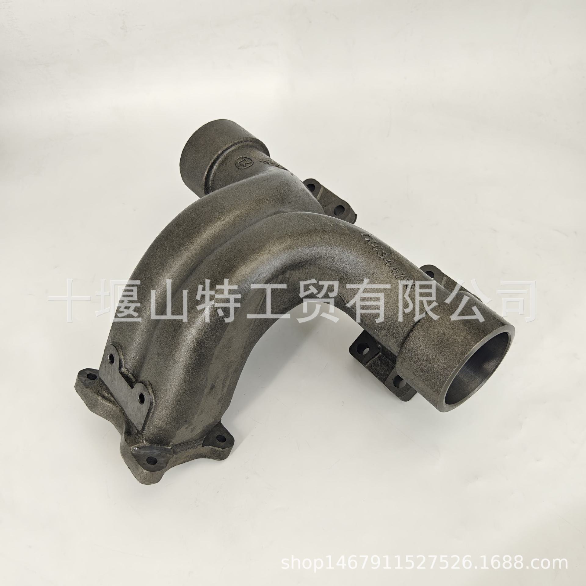 6D170-3 Engine Parts Exhaust Manifold 4344753 4344760 4096668 4095453