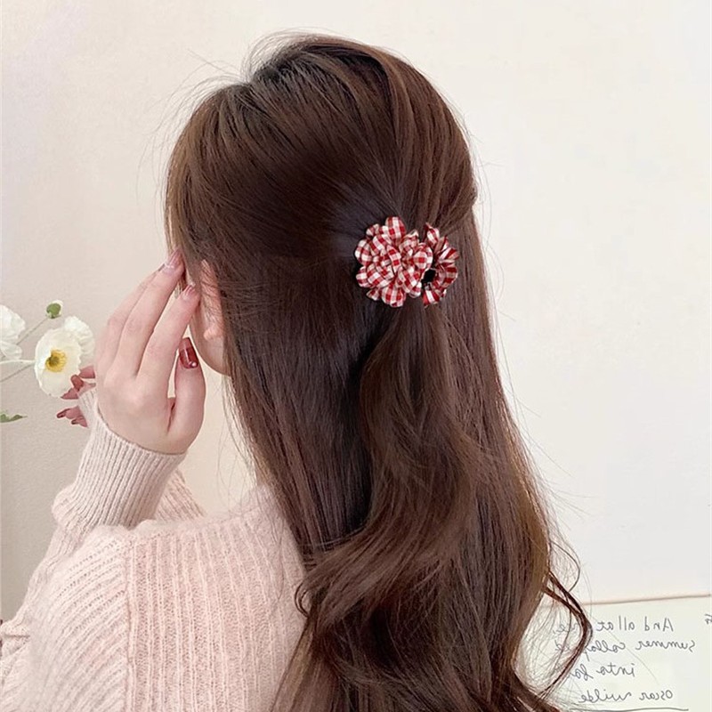 2025 nuevo clip de agarre pequeño de flor a cuadros tridimensional, clip de bola femenina, horquilla de medio amarre, clip de tiburón pequeño, accesorio para el cabello de flor de cabeza