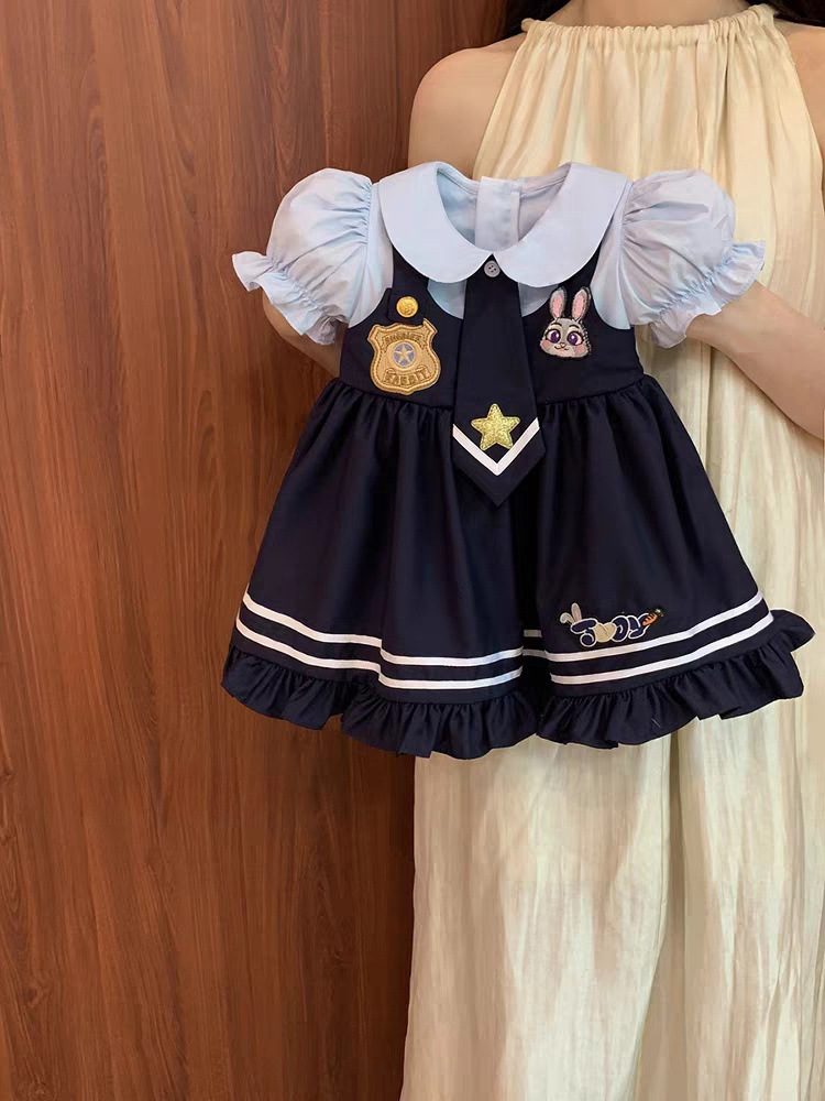 Vestido de princesa Lolita de siete niñas de limón salado estilo occidental 2025 nuevo vestido de policía de conejo de bebé de niña de verano