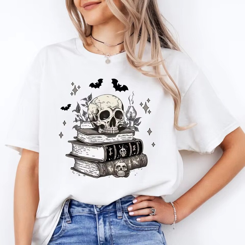 Vintage skull book pattern t-shirt, gothic dark academy style, Halloween white, European and American comfortable casual cotton Vintage skull book pattern t-shirt, gothic dark academy style, Halloween white, European and American comfortable casual cotton