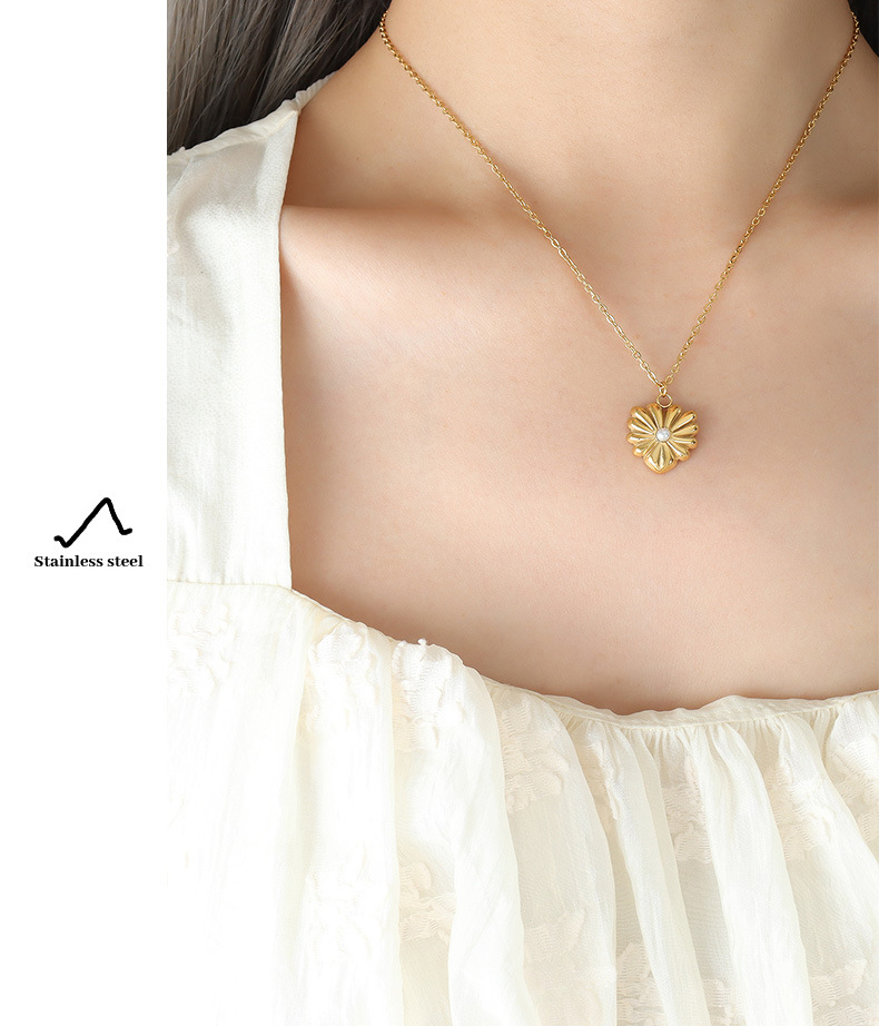 Fashion Flower Titanium Steel Inlay Artificial Pearls Earrings Necklace