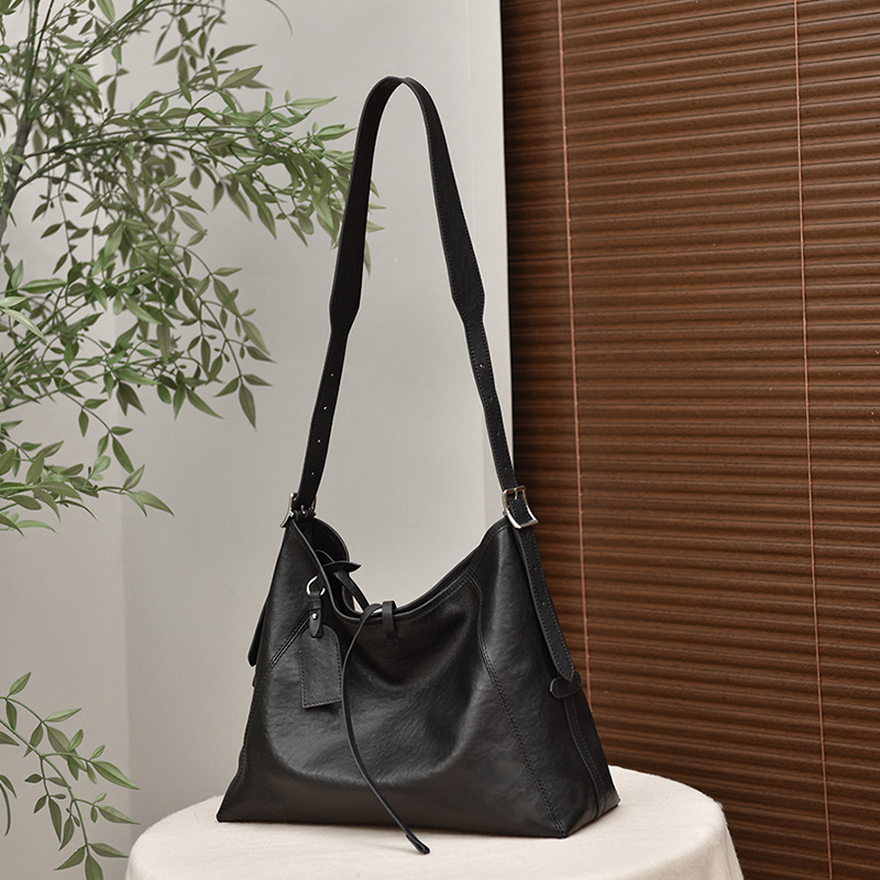 2025 New Arrival Top Grain Vegetable-Tanned Cowhide Tote Bag Large Capacity Shoulder Bag Genuine Leather Crossbody Bag Versatile Commuter Handbag For Women - Thumbnail 2
