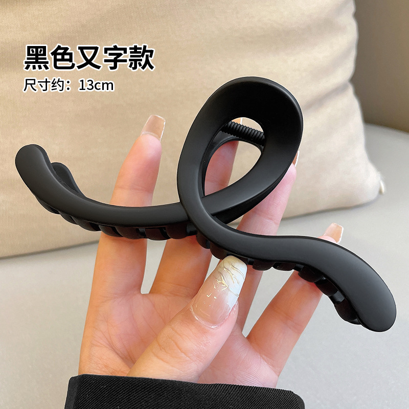 Otoño e invierno, cabello grande, agarre femenino, clips de tiburón de alta calidad, clips de cabello de piel de amor, pinzas de felpa cálidas, al por mayor