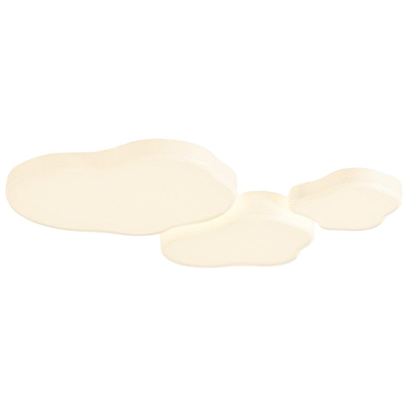 Luz de techo de nubes en 2025 nueva luz de sala de estar simple y moderna personalidad paquete de aire crema Zhongshan lámparas