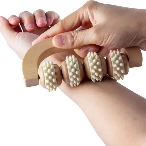 Factory direct supply manual massager hand-held wooden roller massage hammer facial plantar acupuncture points meridian massage stick