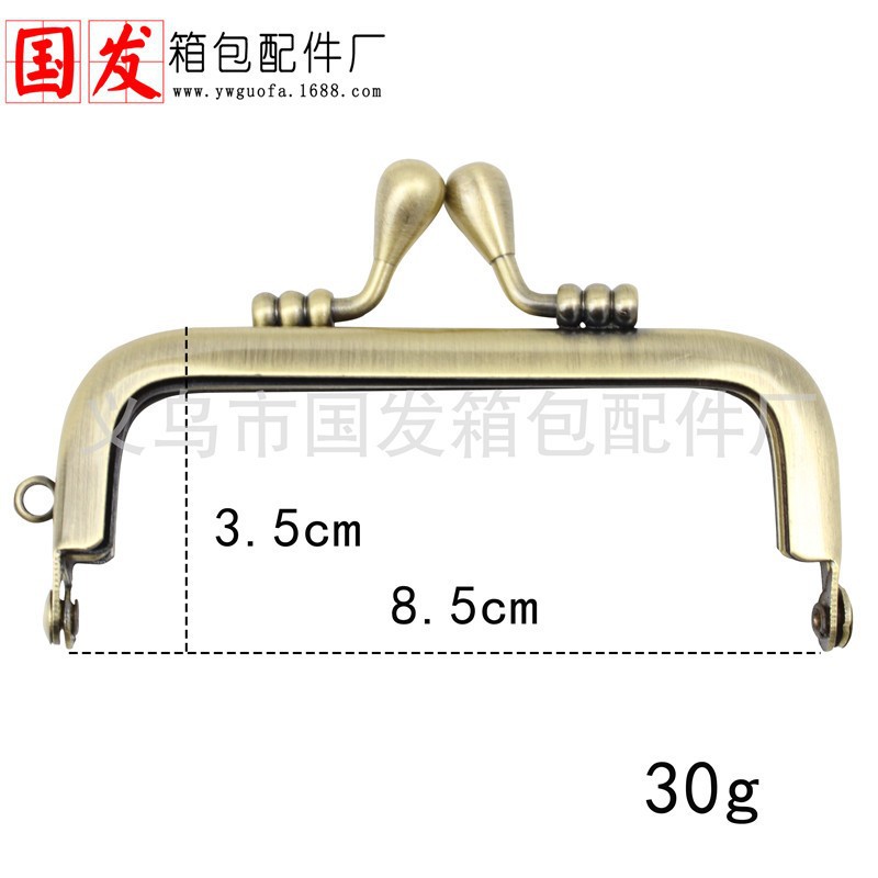 Nuevo en stock: 8.5cm cuadrado brillante sin agujeros piezas de automóvil cabeza de brote de oro cabeza de viscosidad bolso hardware