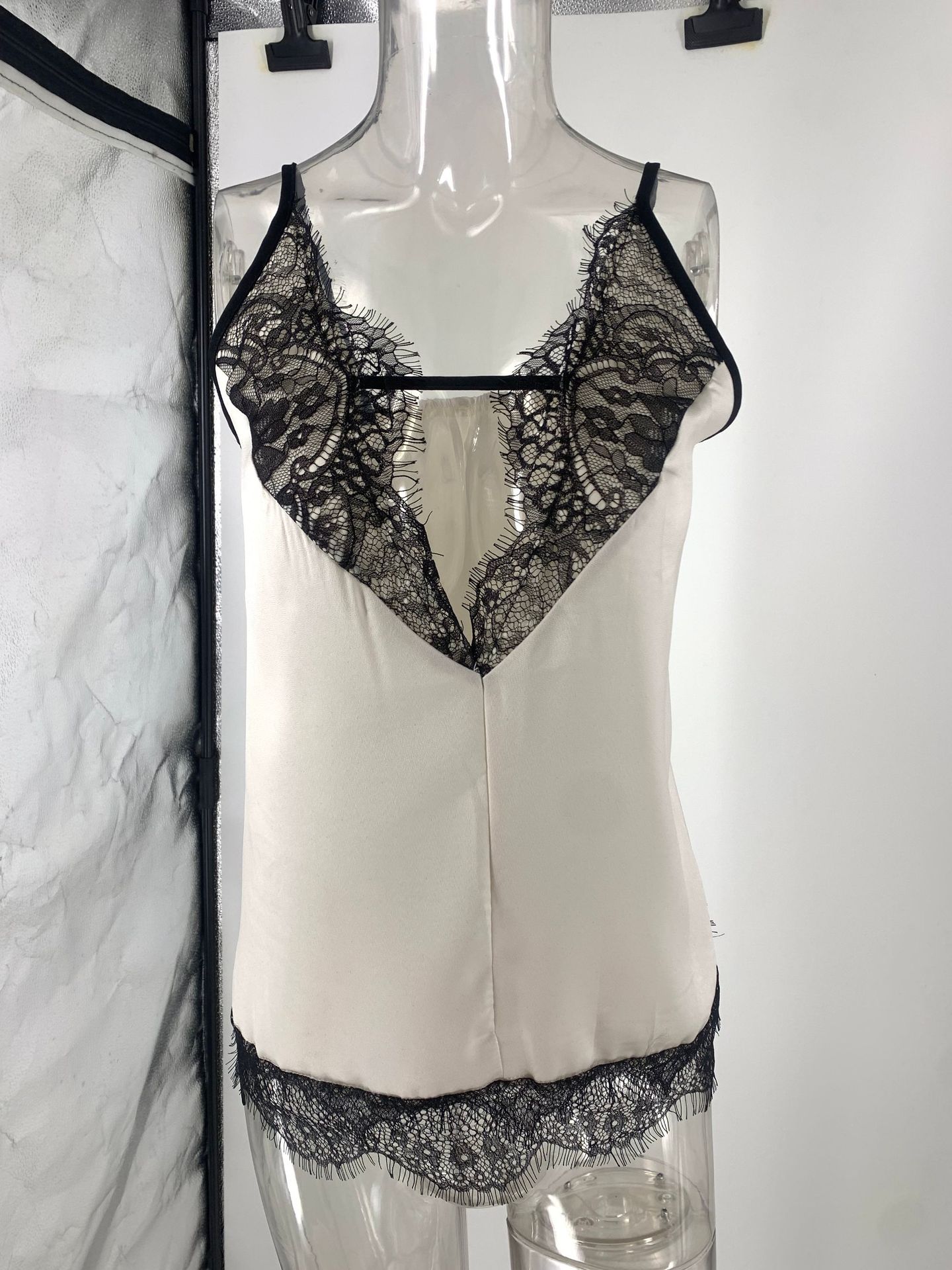 K New Sexy Lace Patchwork Deep V-neck Halter Inner Top Bodysuit_voghion.com