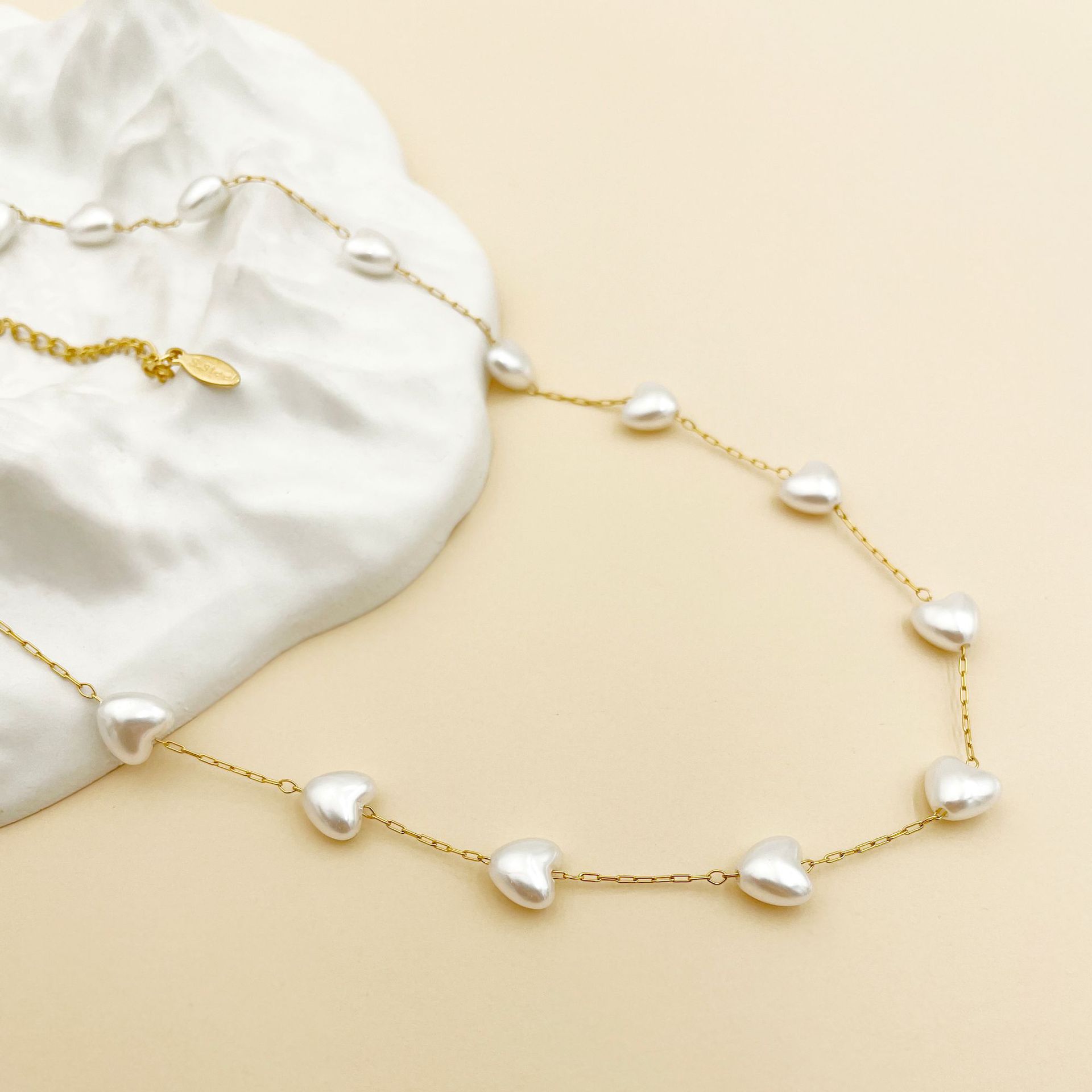 304 Stainless Steel Chain Material 14K Gold Plating Color 1 Piece Quantity Wholesale Jewelry Simple Style Heart Shape 304 Stainless Steel Shell 14K Gold Plated Chain Stainless Steel Necklaces