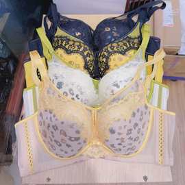 豹纹蕾丝内衣女中厚B杯性感聚拢无钢圈收副乳防下垂舒适文胸罩