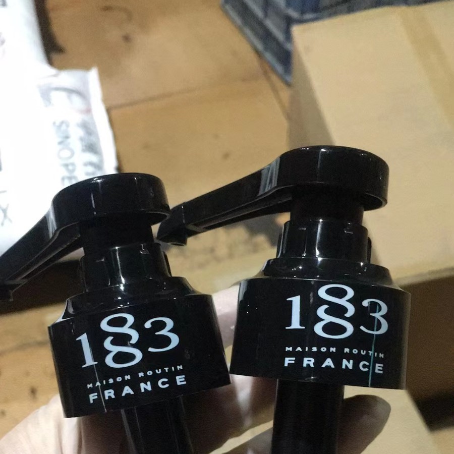 Cabezal cuantitativo de 10cc Cabezal de bomba de pulpa de jarabe Cabezal de jugo Cabezal de pulpa de jarabe de fruta Cabezal de presión blanco 1883 Bomba de cabezal de compresión