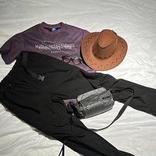 中性男女通用圆筒网红单肩斜挎包包出差旅游外出运动小包简约百搭