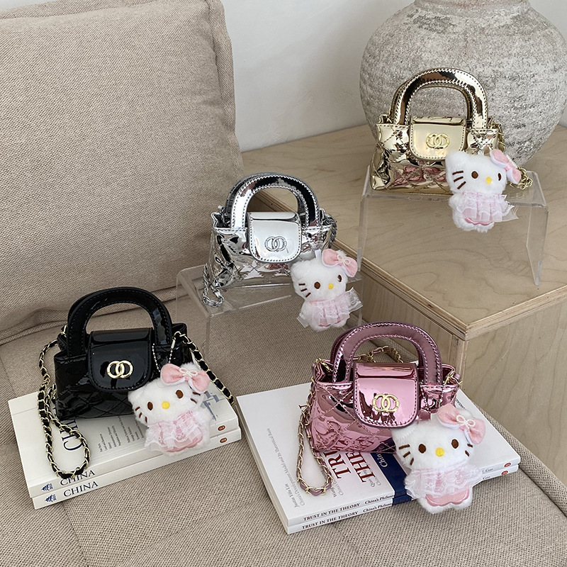 Cross-border children's bag 2026 new model patent leather shiny small Chanel-style quilted girls' handbag parent-child chain crossbody bag