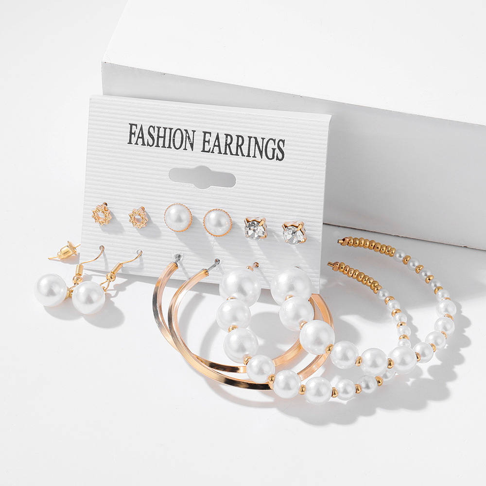 Holiday Occasion Alloy Material Fashion Circle Alloy Inlaid Zircon Women's Drop Earrings 1 Set