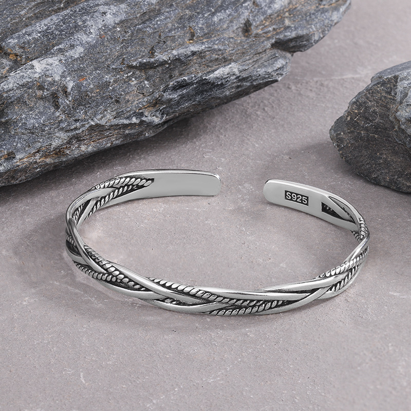 2025 nuevo estilo estilo japonés y coreano retro plata tailandesa trenzada pulsera femenina simple y de moda ins pulsera de moda antigua