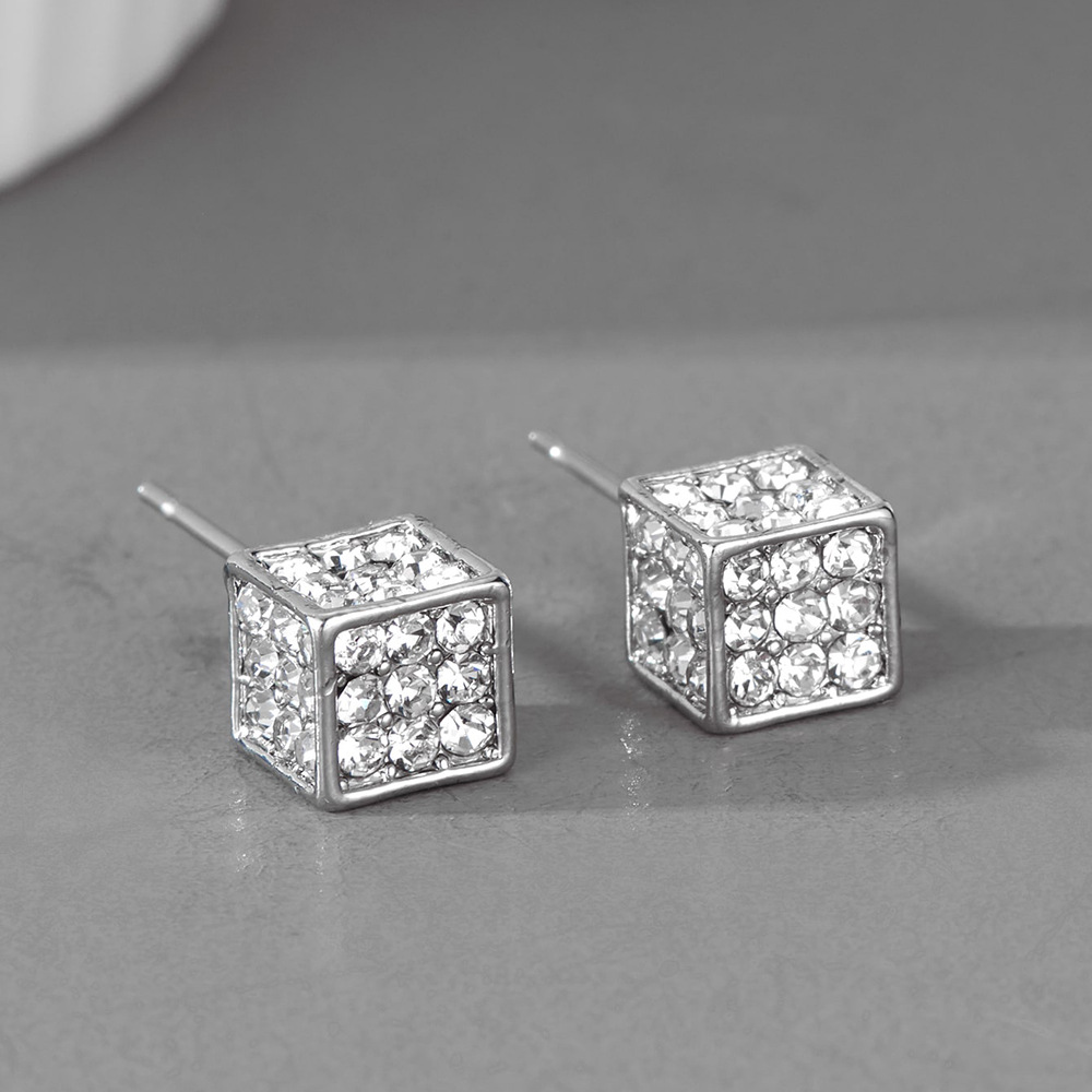 Diamond electroplated geometric three-dimensional square earrings, small fashionable design, personalized and trendy_voghion.com