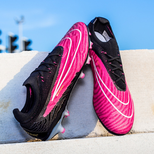 Cross-border delivery of 2024 new spring football shoes for men, low-top, student AG sole children's professional match shoes