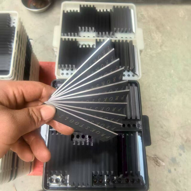 重型美工刀壁纸刀拆快递小刀神器手工刀裁纸刀开箱刀介刀三连发刀|undefined