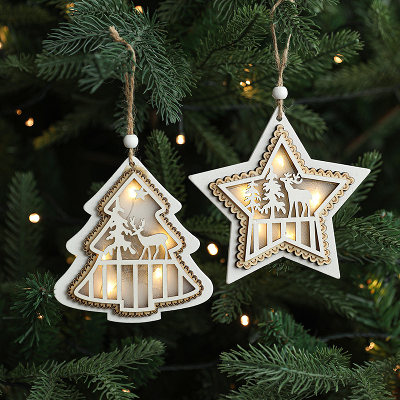 Colgante de árbol de Navidad accesorios de madera de Navidad lámpara de banda luminosa diseño de escena de estrella de pentacos blanca