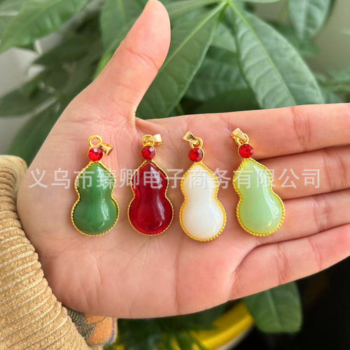 Live broadcast Internet celebrity light luxury imitation gold inlaid with jade sand gold Guanyin DIY jewelry pendant inlaid with Vietnamese ancient sand gold welfare products