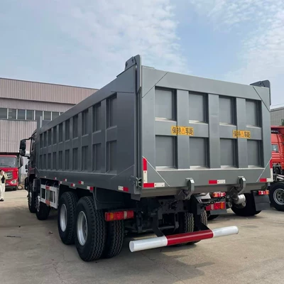 Howo TX8*4 dump truck with front Yük maşınları