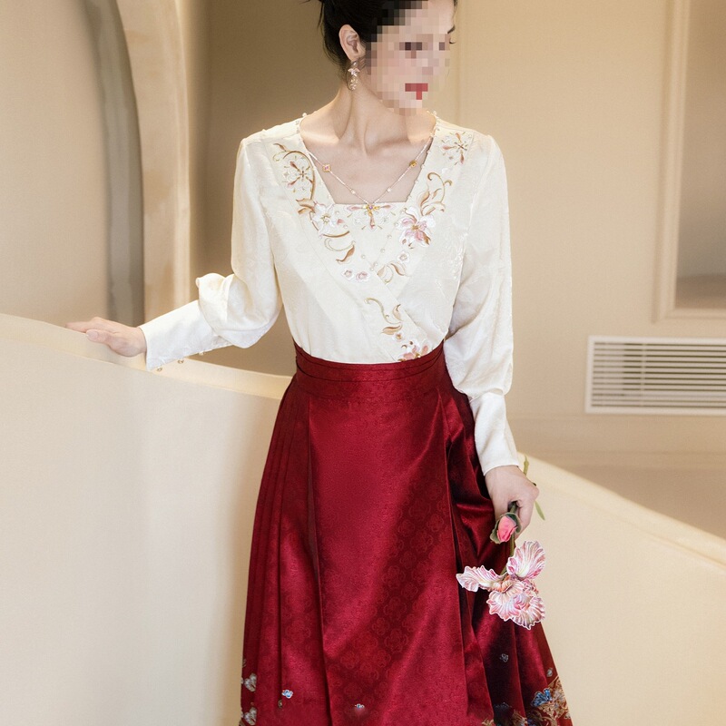 Chinese Style Red Mamian Skirt Suit for Women 2025 Autumn and Winter New Bride Wedding Engagement Toast Dress Petite Han Dynasty