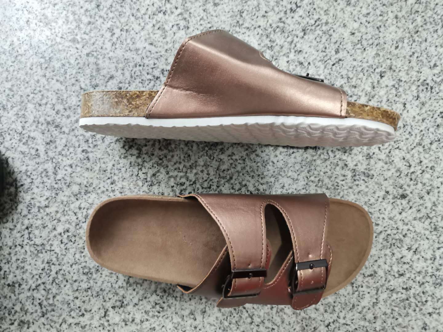 2020072616415367766448w1440h10