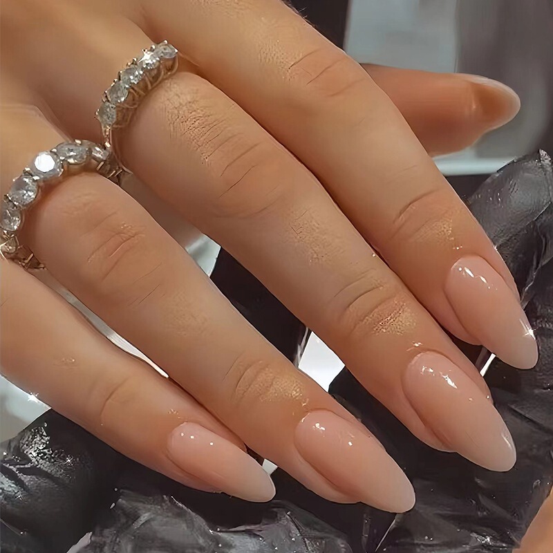Cross-border best-selling solid-color nude pink press-on nails, minimalist style, high-end aesthetic, almond-shaped, detachable press-on nail tips, wholesale Cross-border best-selling solid-color nude pink press-on nails, minimalist style, high-end aesthetic, almond-shaped, detachable press-on nail tips, wholesale