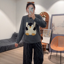 孕妇装秋冬季新款小个子卡通圆领套头卫衣外出加厚宽松长袖上衣潮