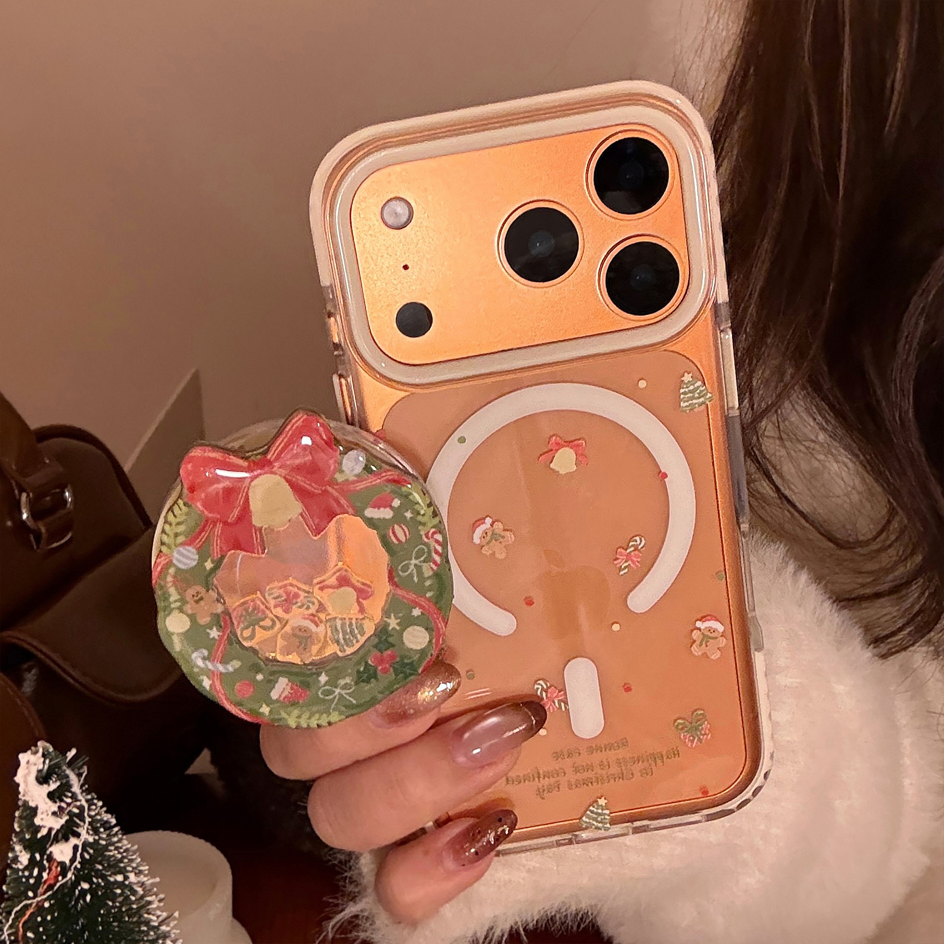 Magnetic Protective Phone Case For Iphone With Christmas Wreath_voghion.com