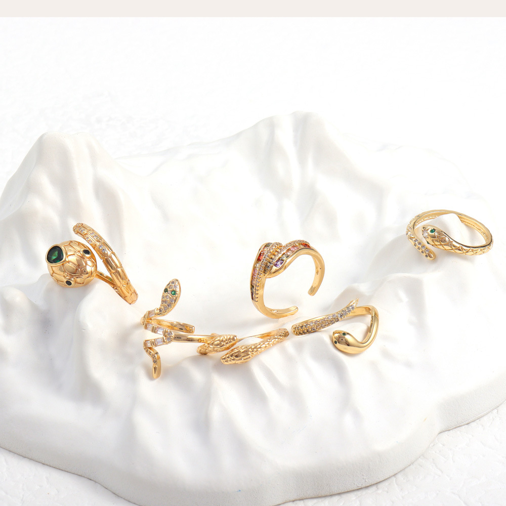 Snake Ring Image 2