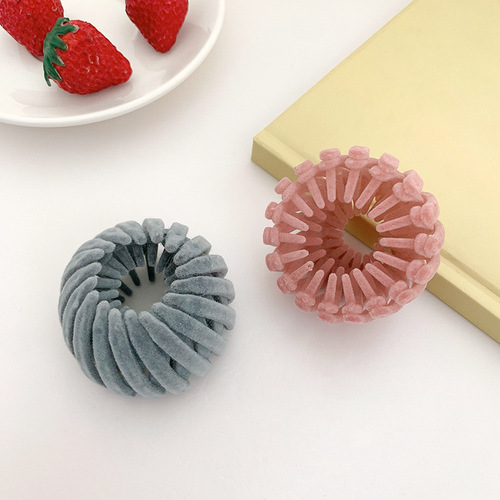 Fashion faux fur nest hair clip for high ponytail, hair accessory for securing Korean bun, essential hair tool