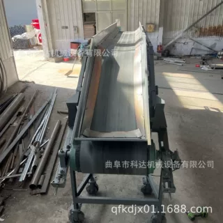 混凝土浇筑皮带输送机配备平面带 水平爬坡上料石英砂输送机