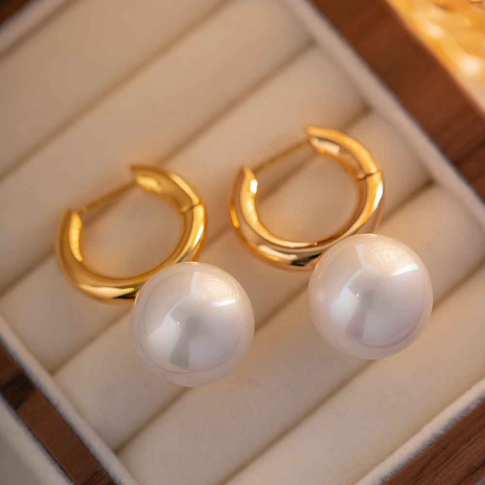 Retro Round Copper Inlay Pearl Earrings 1 Pair