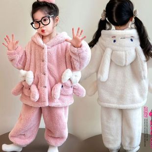 ��ͯ�Ҿӷ������¿�Ů������ͨС�����Bñë�q˯��Ůͯ��ů���b��