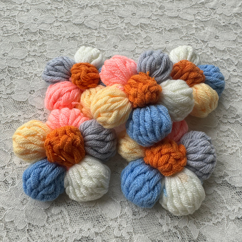 钩针编织小花汽车挂件diy手工毛线花束手钩织泡芙手钩花毛线辅料