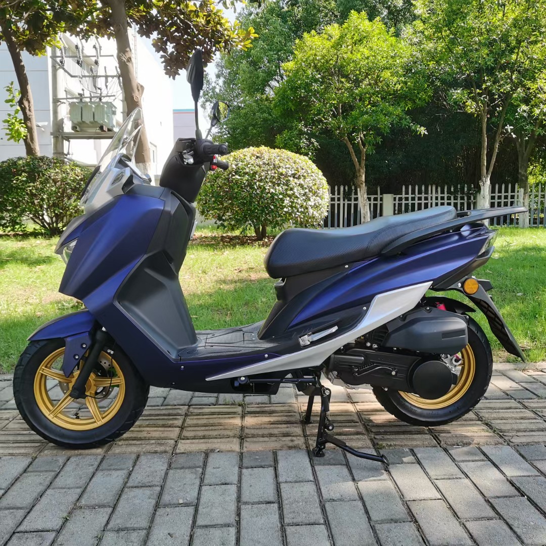 Export Foreign Trade Cross-Border Sabretooth Tiger 2Nd Generation Scooter Motorcycle Fuel-Powered Two-Wheeler Motorcycle Multi-Color Adult Motorcycle