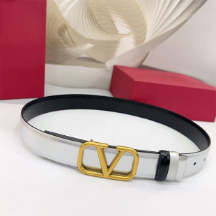 3cm���߼��Џ͹Ŵ�V��ĸ��ţƤ����Ůʿ�r���b������b�B��ȹƤ��