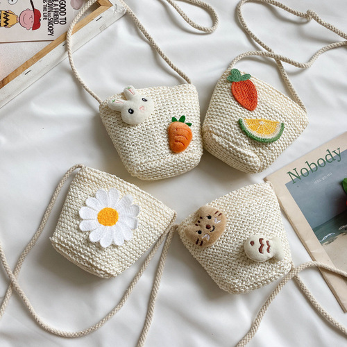 Foreign trade straw bag new daisy cross-body girl sweet lady wind vegetable basket little girl hand-woven bag cute small bag