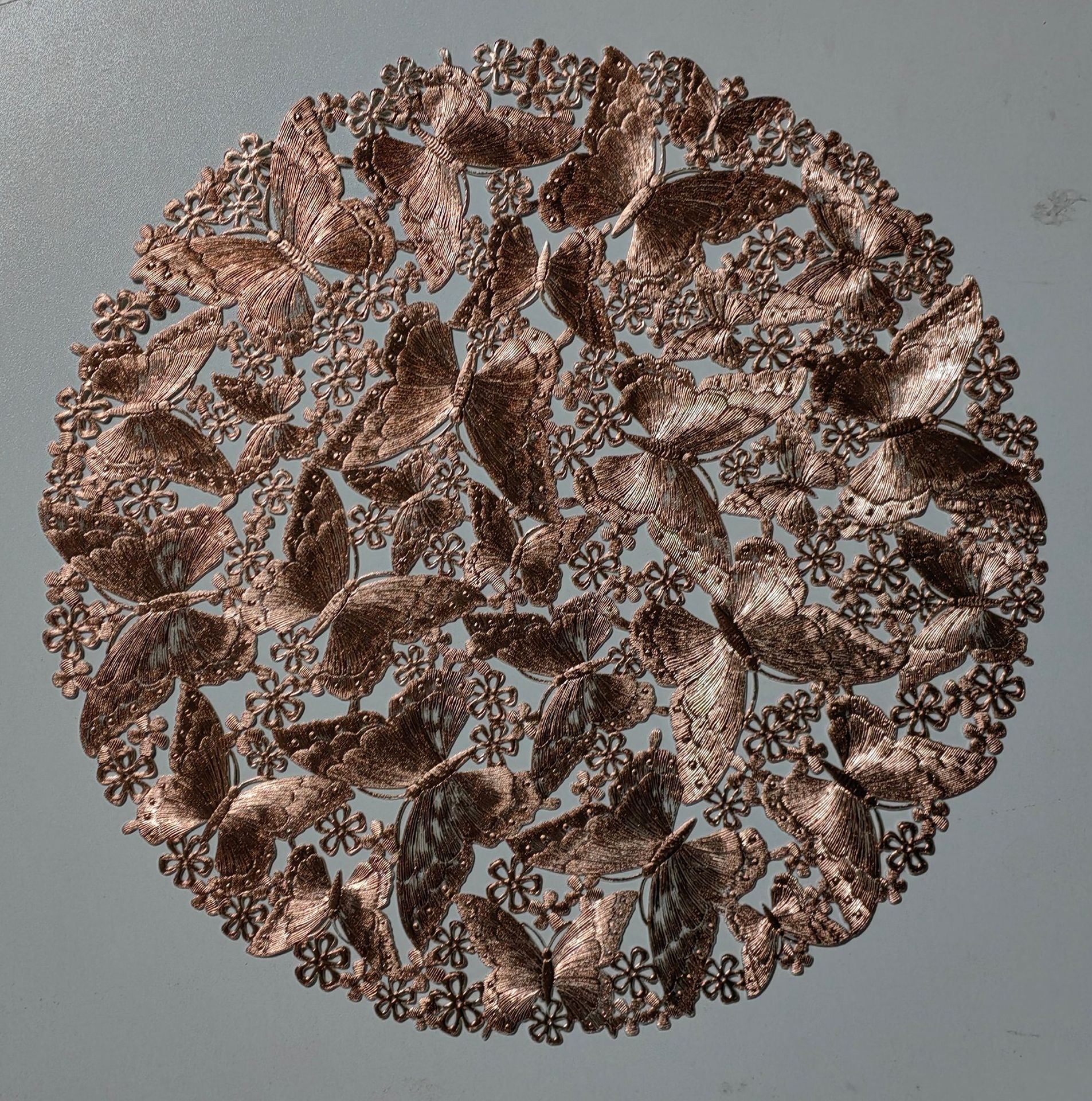 Mantel de mesa de arte para el hogar Mantel de mesa de pvc de mariposa Creativo impermeable, a prueba de aceite, anti-escaldado, almohadilla de aislamiento térmico, almohadilla decorativa hueca, mantel redondo