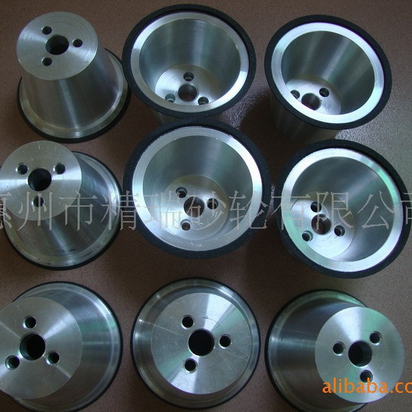 供应金刚石外圆打磨砂轮款式尺寸齐全，磨料浓度高，形状可按要求