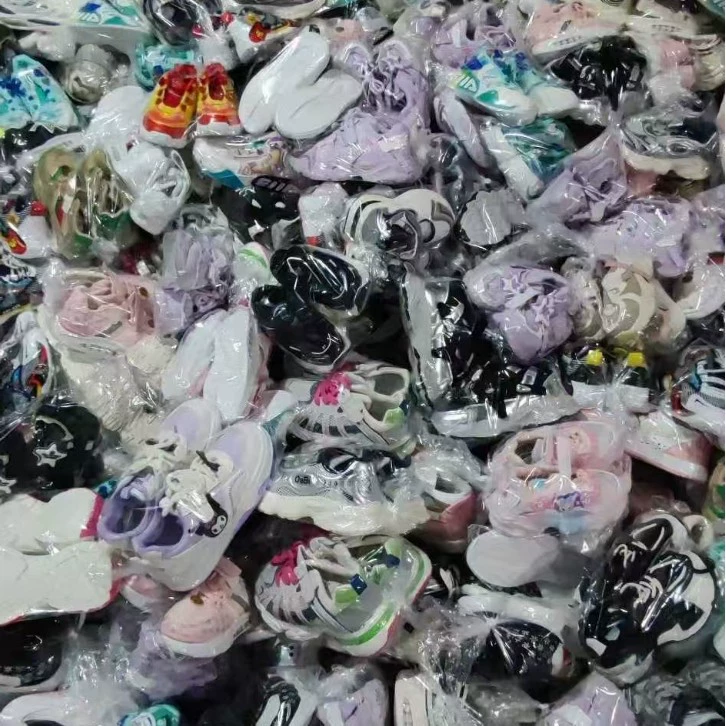 Детская спортивная обувь мужская и женская нескользящая износостойкая обувь с мягким дном