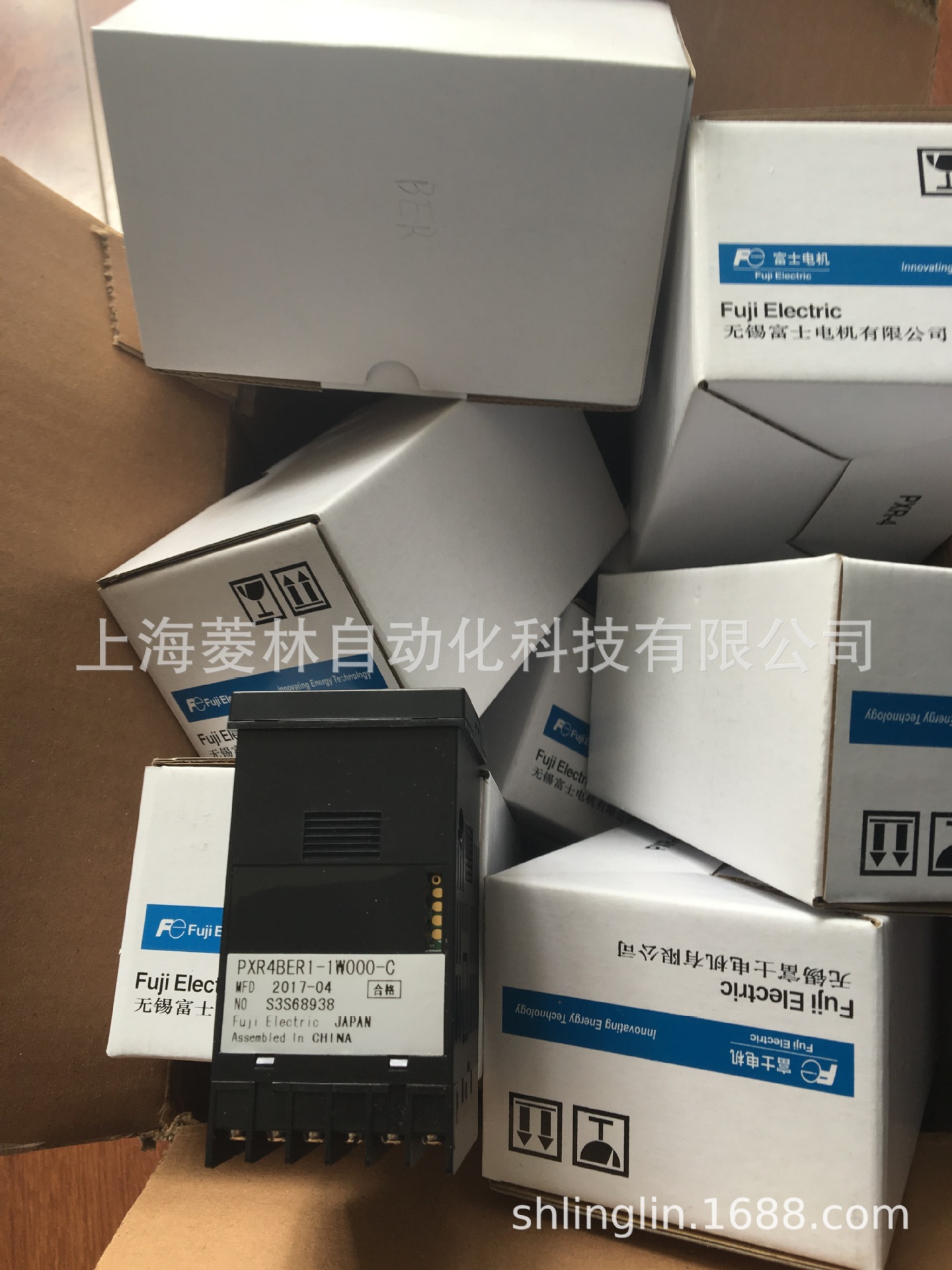 * FUJI富士PXR9NAY1-8W000-C 用PXF9ABY2-1W100替代