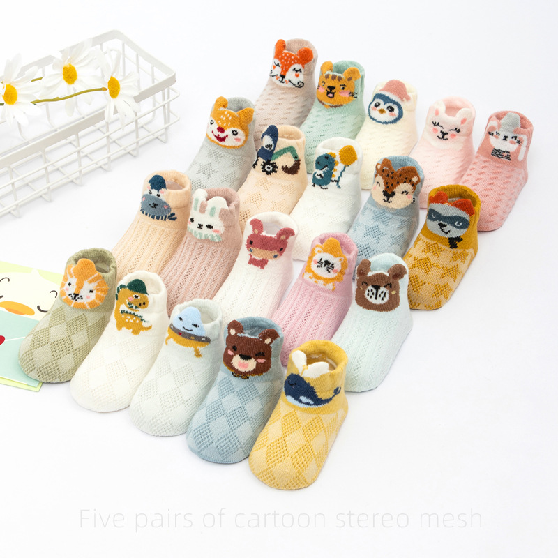 Primavera y verano tridimensional de algodón Delgado hueco bajo-top calcetines para niños dibujos animados bebé calcetines cinco pares de malla barco Calcetines
