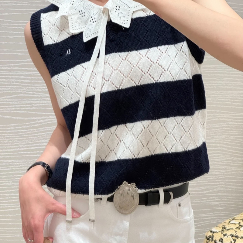 2026 Summer New Model Di Nanyou Factory Korean Style Simple Cute Lace-Up Collar Hollow-Out Knitted Vest