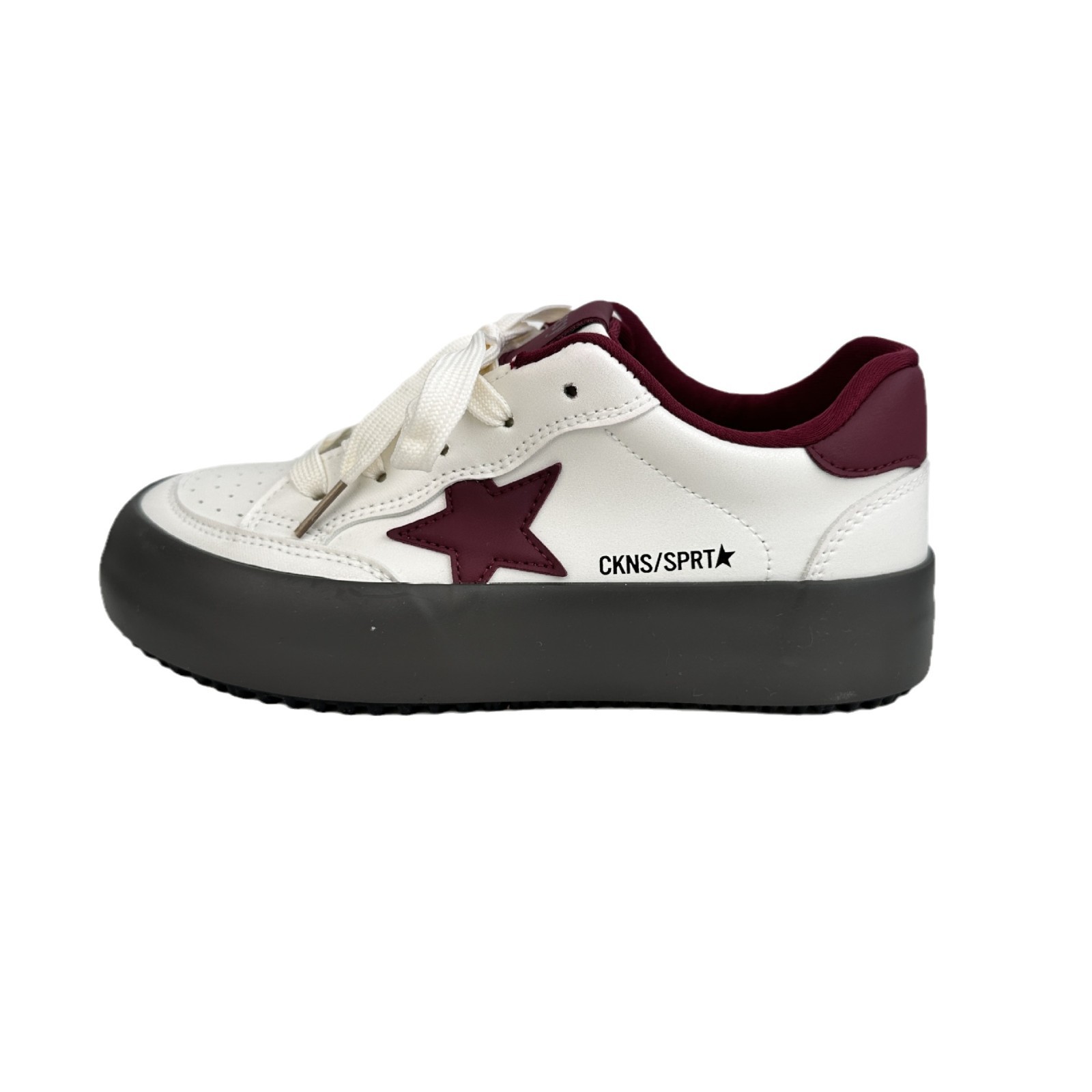 Zapatos blancos de suela gruesa para mujeres 2025, nuevos zapatos de cabeza suave y bonitos, zapatos de skate de suela gruesa para todos los padres 6606