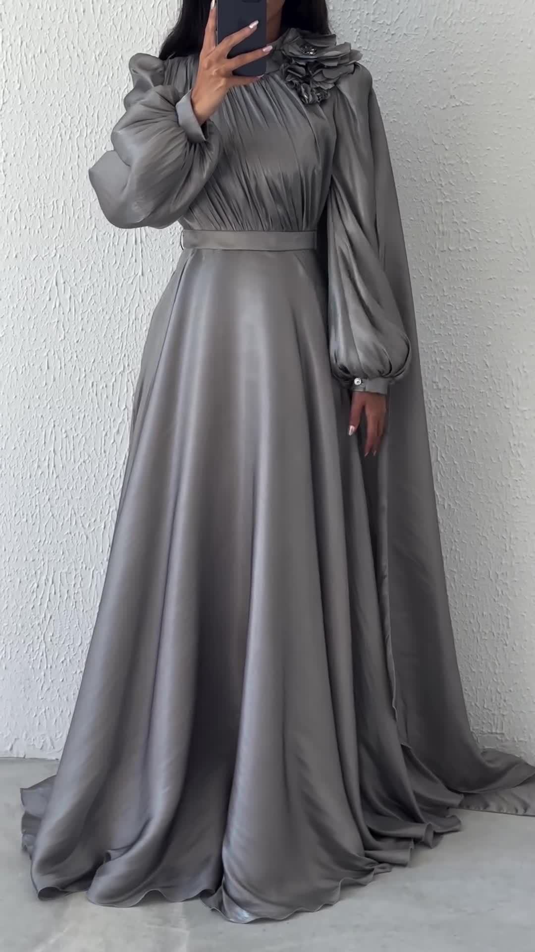 Elegant Women's Long Dress With Irregular Shawl For Evening Wear_voghion.com