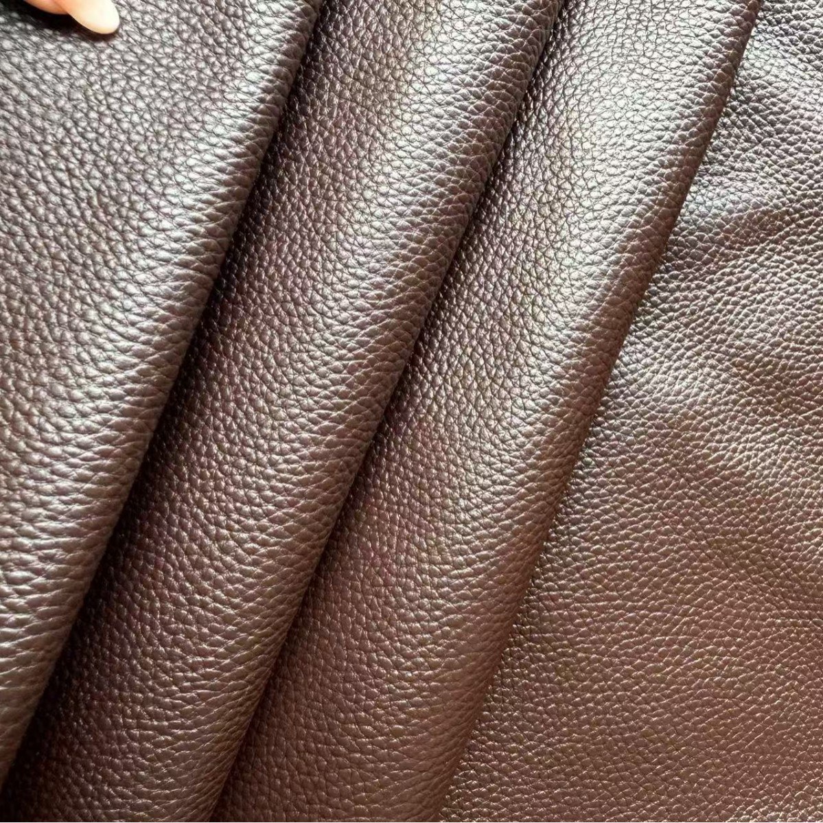 头层牛皮 皮革皮料 整张牛皮 沙发皮 荔枝纹 咖啡色