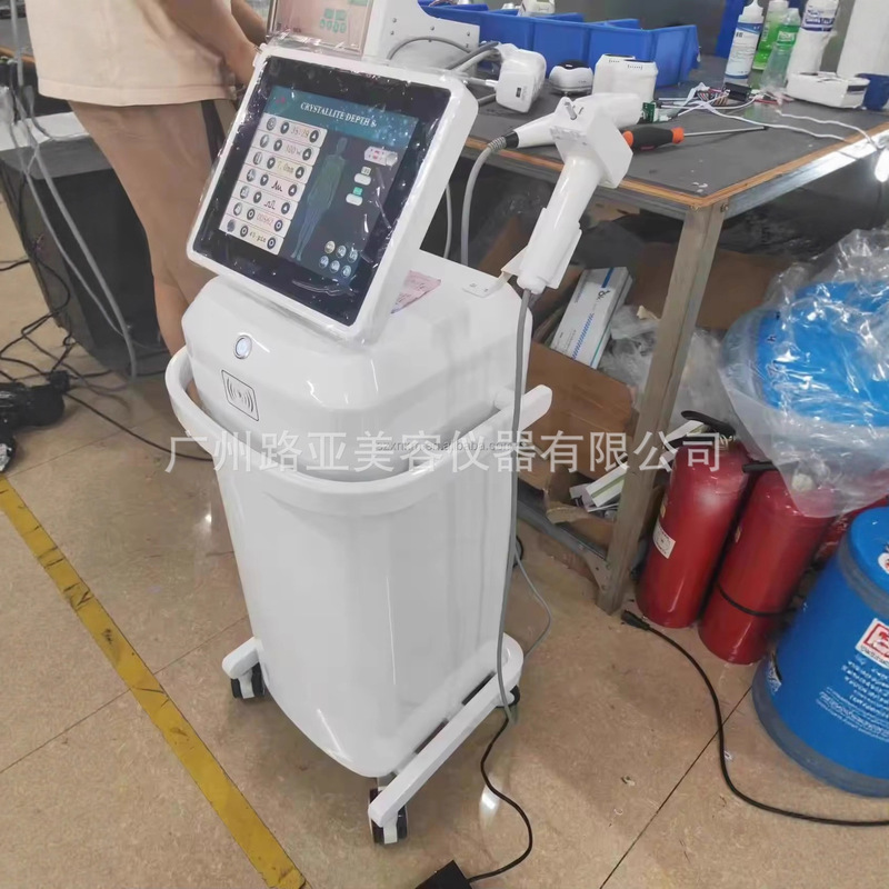 跨境黄金神8射频微针M8微晶收毛孔嫩肤祛痘印坑改善巴痕纹美容仪|undefined